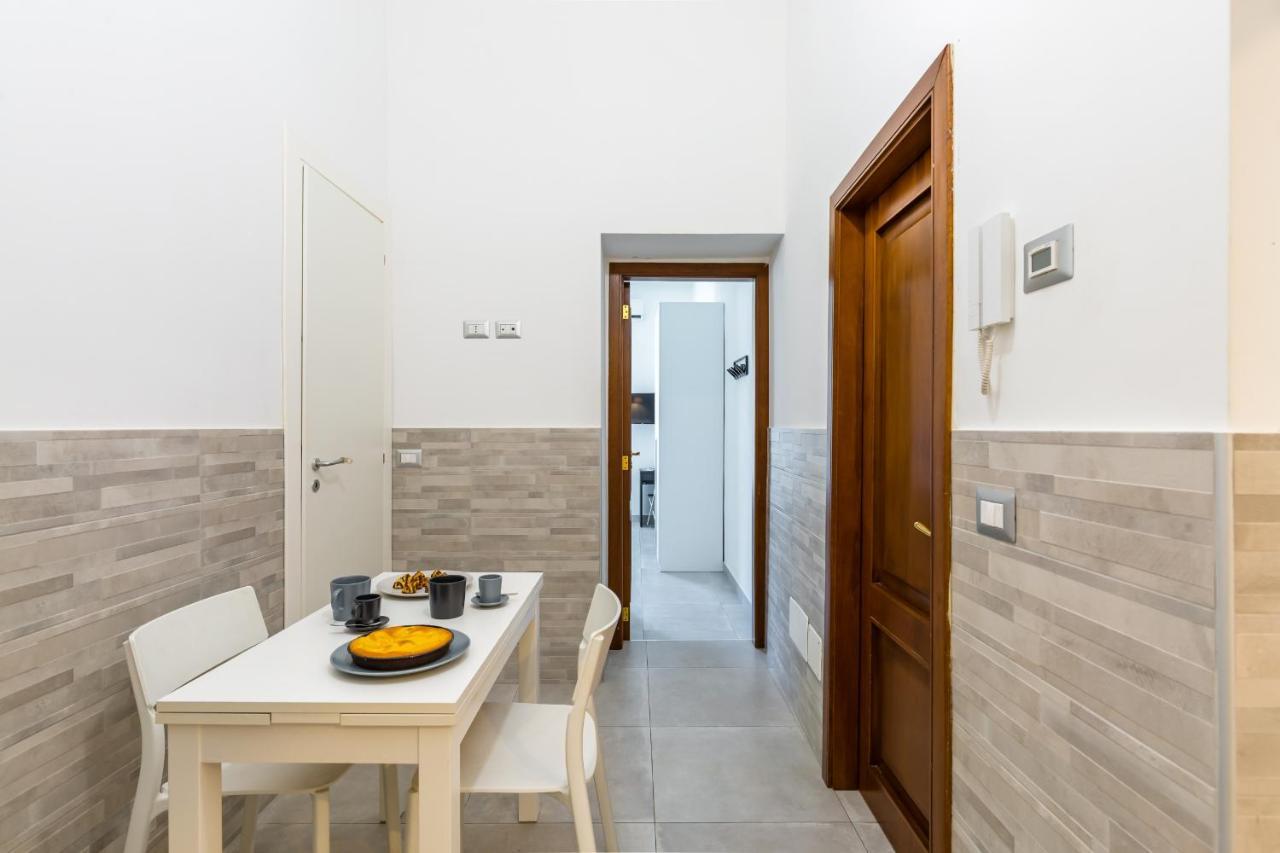 Foria 49 Apartments By Wonderful Italy Naples Exterior photo