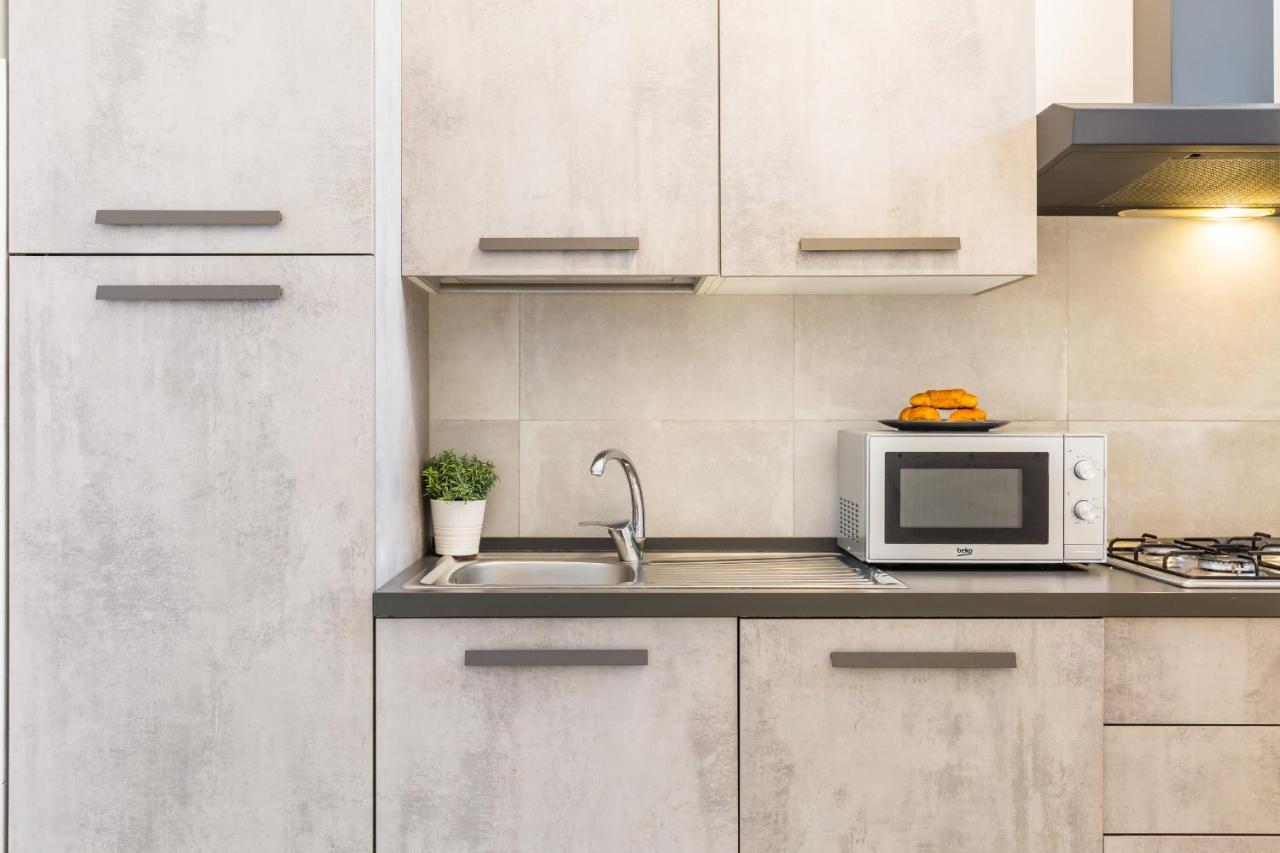 Foria 49 Apartments By Wonderful Italy Naples Exterior photo